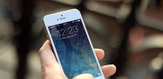 How Internet Providers Get Around War Zones